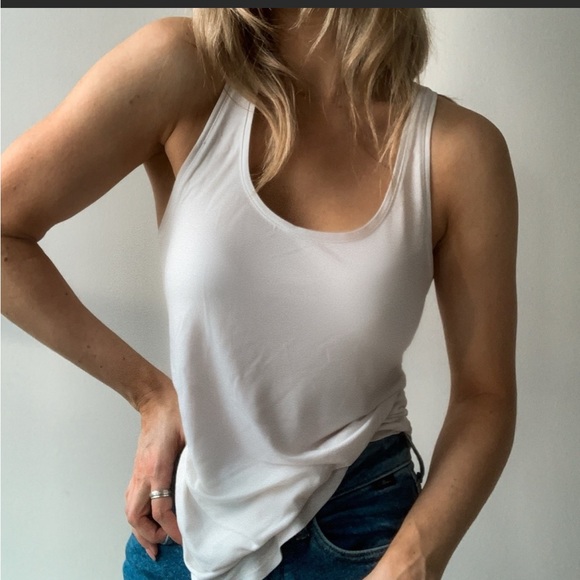 Club Monaco tank top - Picture 2 of 5